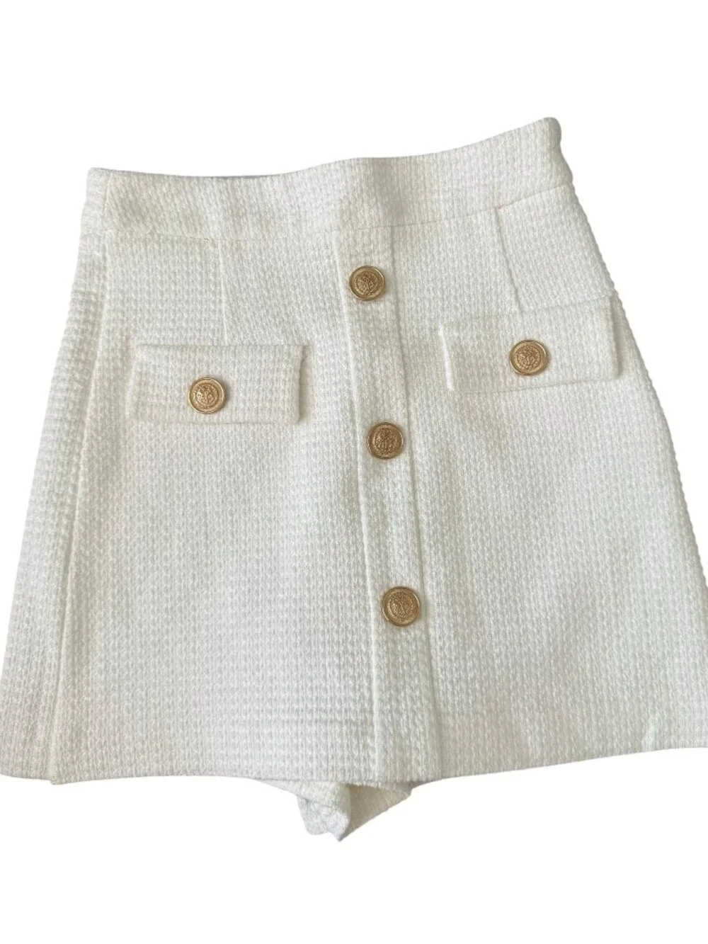 ZARA Textured Tweed Skort – XS- White/Gold Accents- Mini Skort